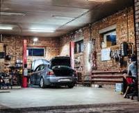 Level Garage Door Repair and Install					 image 1